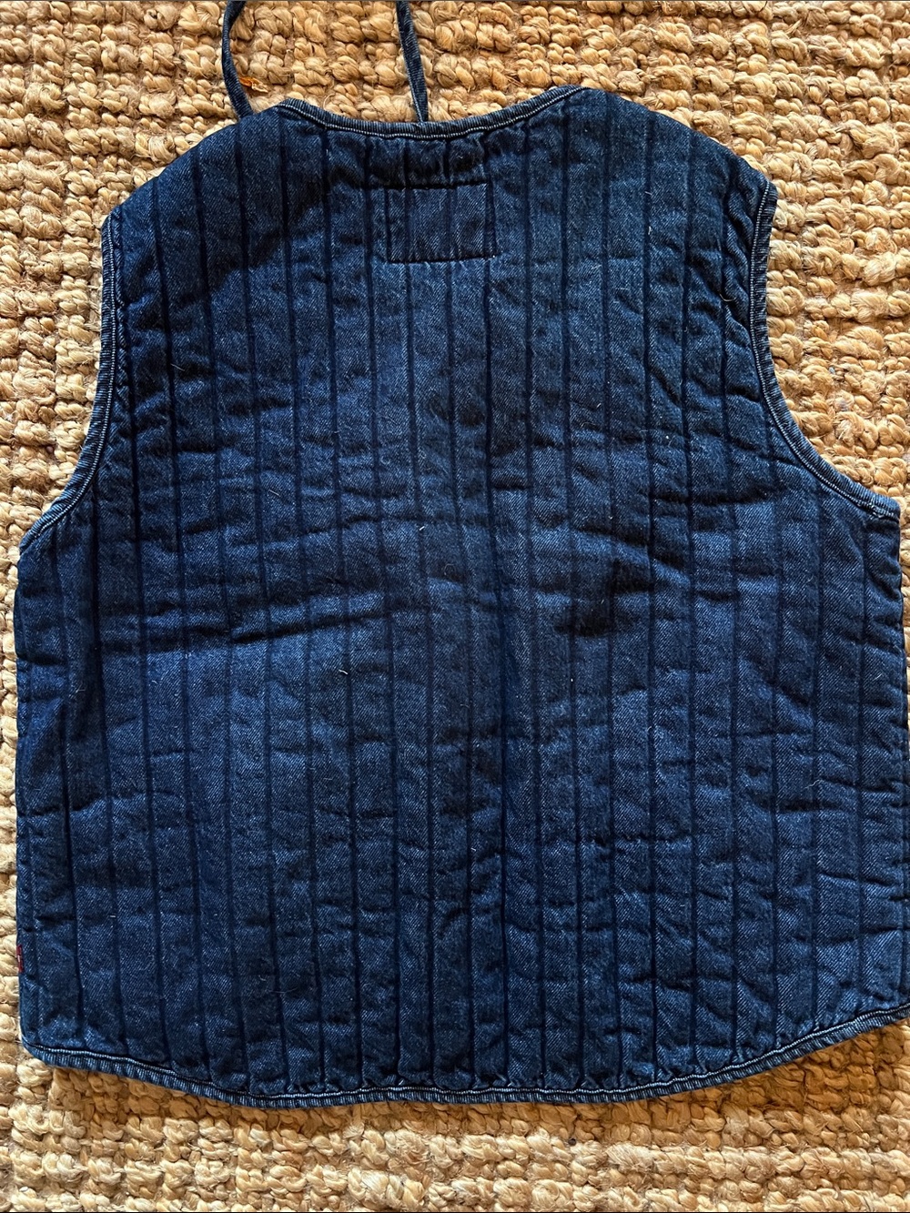 Levi's Dark Denim Quilted Tie-Front Vest - Picture 5 of 8